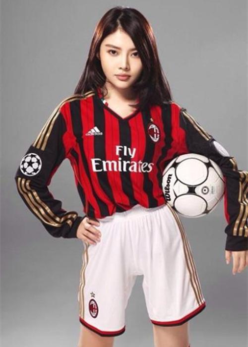 喜欢足球的中国女明星_喜欢足球的中国女明星有哪些
